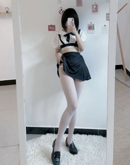 天天夜夜人人视频_BD英语在线视频播放