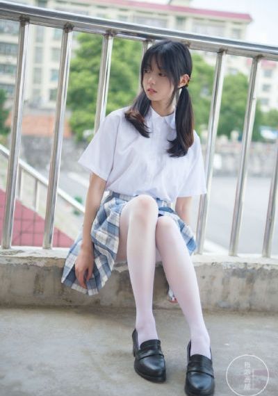 2018香蕉在线视频观看直播_超清电影完整版在线观看