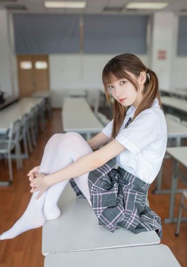 亚洲欧美精品一区二区_蓝光天堂在线