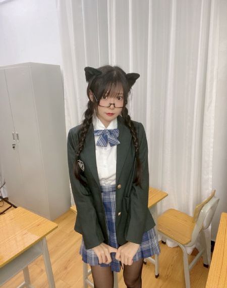 色姑娘天天综合网_超清高清迅雷在线观看