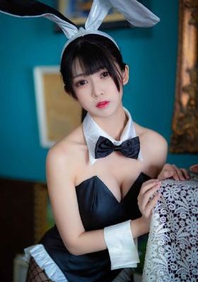 黑人大战中国av女叫惨了_国产剧完整在线观看